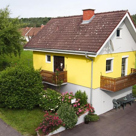 Ernas Ferienhaus Aschbach bei Furstenfeld Екстериор снимка